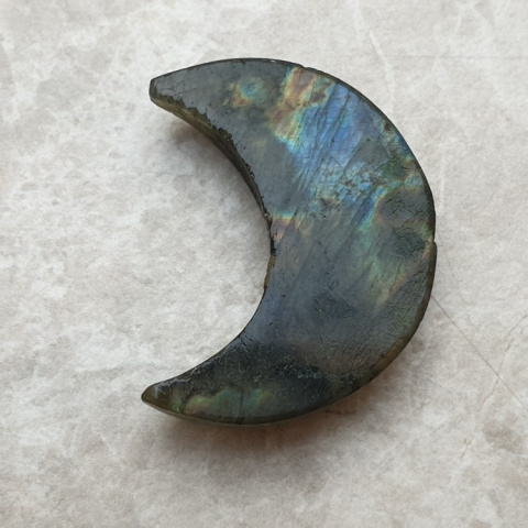 Labradorite cabochon moon 34x26 mm no. 182 Labradorite cabochon moon 34x26 mm no. 182