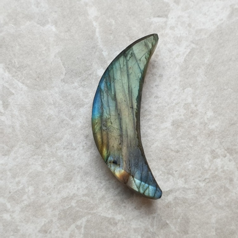 Labradorite cabochon moon 35x13 mm no 168 Labradorite cabochon moon 35x13 mm no 168