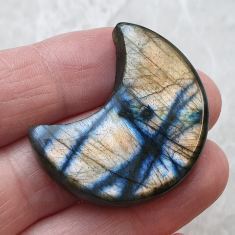 Labradorite cabochon moon 36x29 mm no. 186 Labradorite cabochon moon 36x29 mm no. 186