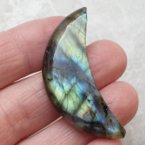 Labradorite cabochon moon 45x19 mm no. 187 Labradorite cabochon moon 45x19 mm no. 187