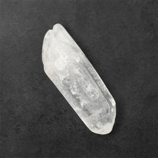 Icicle rock quartz 31x11 mm no. 381