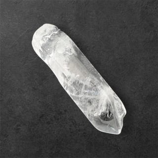 Icicle rock quartz 32x9 mm no. 371