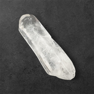Icicle rock quartz 32x9 mm no. 379