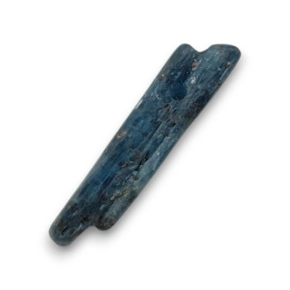 Kyanite icicle 24x9 mm No 186