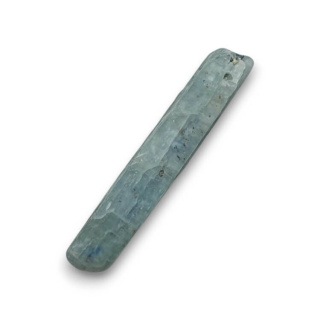 Kyanite icicle 40x7 mm no 183