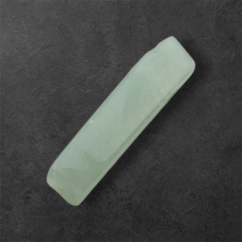 Aventurine green icicle 37x9 mm no. 130 Aventurine green icicle 37x9 mm no. 130