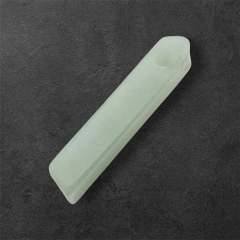 Aventurine green icicle 38x11 mm No 133 Aventurine green icicle 38x11 mm No 133