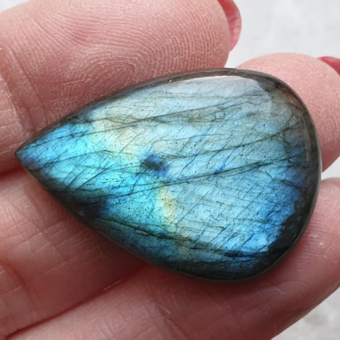 Labradorite cabochon 32x23 mm no. B335 Labradorite cabochon 32x23 mm no. B335