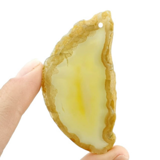 Agat plaster z dziurką 62x32 mm nr 359