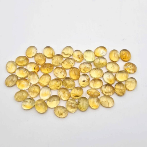 Citrine cabochon 9x7 mm 1 pc Citrine cabochon 9x7 mm 1 pc