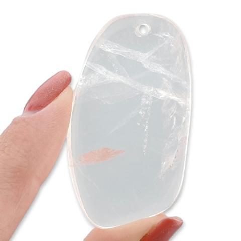Pink quartz slice with hole 50x29 mm no 20 Pink quartz slice with hole 50x29 mm no 20