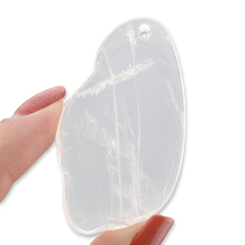 Pink quartz slice with hole 56x33 mm no 14 Pink quartz slice with hole 56x33 mm no 14