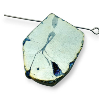 Agate titanium patch with hole 27x22 mm no 112