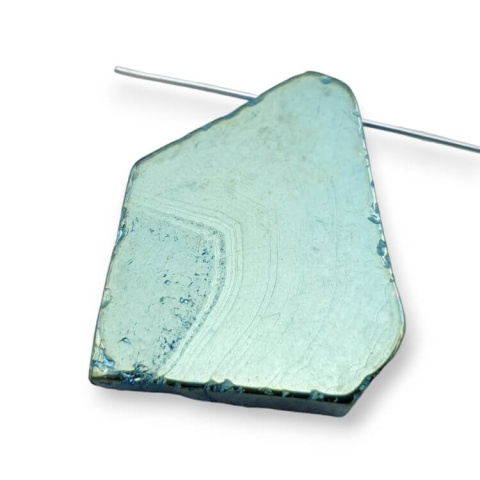 Titanium agate slice with hole 29x26 mm no 82 Titanium agate slice with hole 29x26 mm no 82