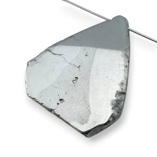Titanium agate slice with hole 35x27 mm no 151