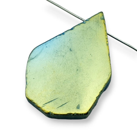 Titanium agate slice with hole 37x26 mm no 95 Titanium agate slice with hole 37x26 mm no 95