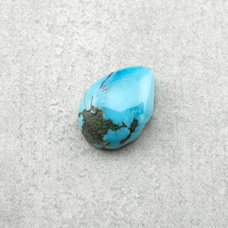 Turkus tybetański kaboszon 10x7 mm nr 199