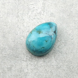 Turkus tybetański kaboszon 10x7 mm nr 204