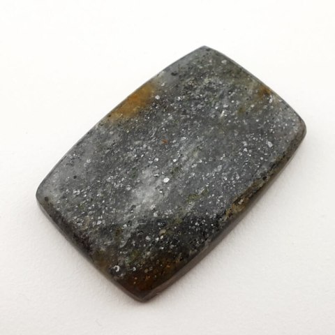 Czarny kamień słoneczny kaboszon 33x22 mm nr 1 Czarny kamień słoneczny kaboszon 33x22 mm nr 1