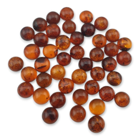 Baltic amber cabochon fi 8 mm 1 pc Baltic amber cabochon fi 8 mm 1 pc
