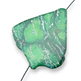 Jaspis cesarski plaster z dziurką 34x33 mm nr 347