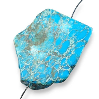 Jaspis cesarski plaster z dziurką 39x32 mm nr 172