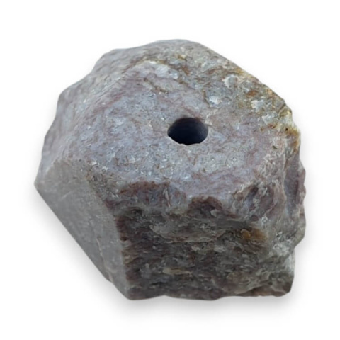 Agat indyjski bryłka z dziurką 26x18 mm nr 94 Agat indyjski bryłka z dziurką 26x18 mm nr 94
