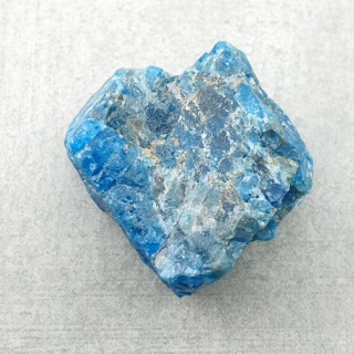 Apatyt bryłka z dziurką 27x25 mm nr 107