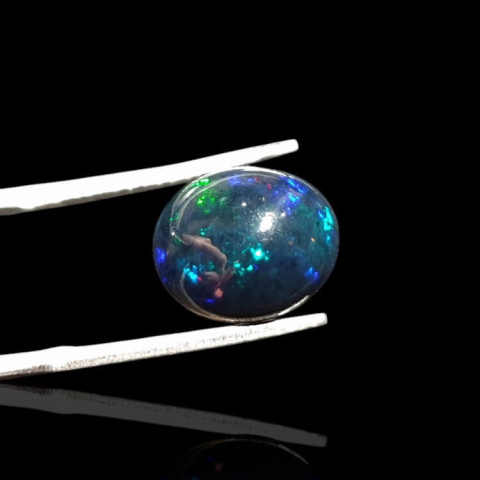 Black Ethiopian Opal 11x9 mm No. 896 Black Ethiopian Opal 11x9 mm No. 896