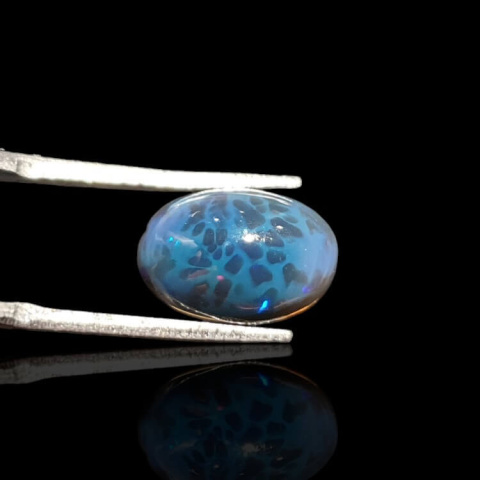 Black Ethiopian Opal 12x8 mm No. 870 Black Ethiopian Opal 12x8 mm No. 870