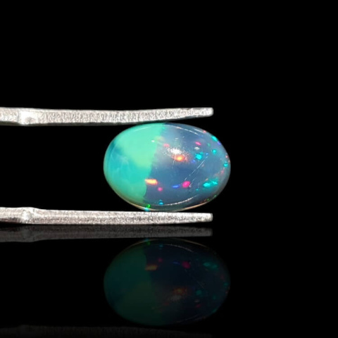 Black Ethiopian Opal 12x8 mm No. 885 Black Ethiopian Opal 12x8 mm No. 885