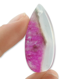 Agat kaboszon z dziurką 41x18 mm nr 105