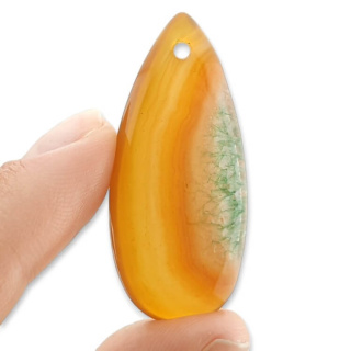 Agat kaboszon z dziurką 41x18 mm nr 107
