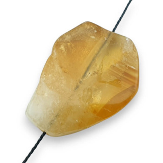 Citrine slice with hole 29x22 mm no 31