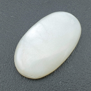 Moonstone cabochon 25x13 mm no A260