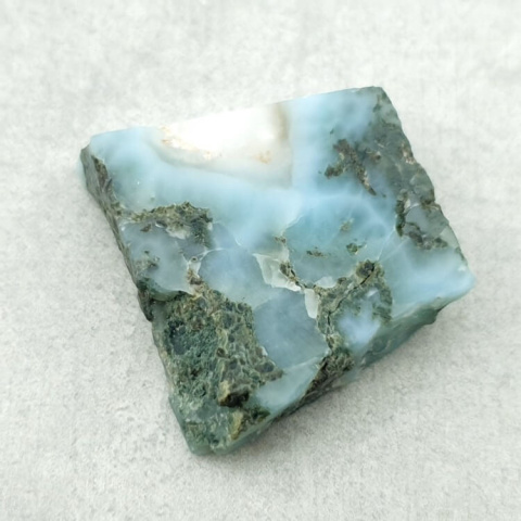 Larimar cięty surowy 27x25 mm nr 210 Larimar cięty surowy 27x25 mm nr 210