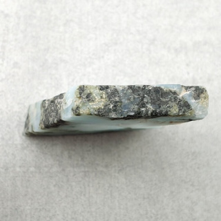 Larimar cut raw 34x20 mm No 275