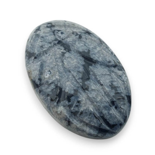 Snow obsidian carved cabochon 28x18 mm no 32