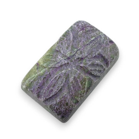Stichtite carved cabochon 21x13 mm no 8 Stichtite carved cabochon 21x13 mm no 8