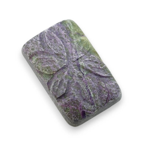 Stichtite carved cabochon 21x13 mm no 8 Stichtite carved cabochon 21x13 mm no 8