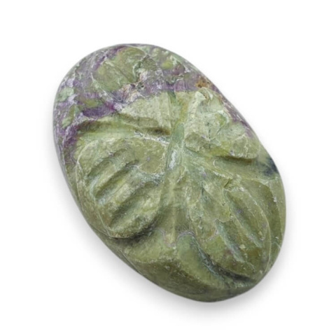 Stichtyton carved cabochon 23x16 mm no 41 Stichtyton carved cabochon 23x16 mm no 41
