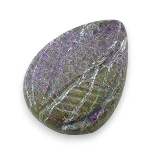 Stichtite carved cabochon 23x17 mm no. 15 Stichtite carved cabochon 23x17 mm no. 15