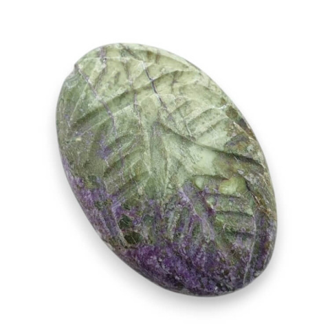 Stichtyton carved cabochon 25x16 mm no. 52 Stichtyton carved cabochon 25x16 mm no. 52