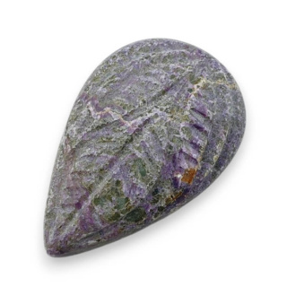Stichtite carved cabochon 27x18 mm no 36