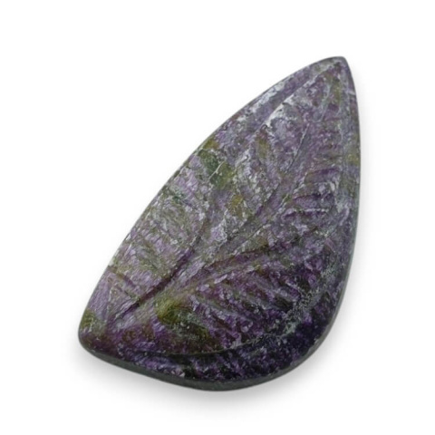 Stichtite carved cabochon 28x15 mm no 47 Stichtite carved cabochon 28x15 mm no 47