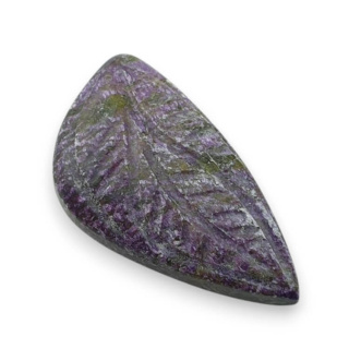 Stichtite carved cabochon 28x15 mm no 47