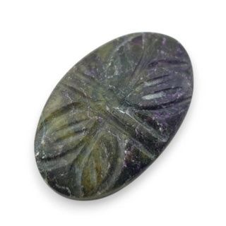 Stichtite carved cabochon 28x18 mm no 45