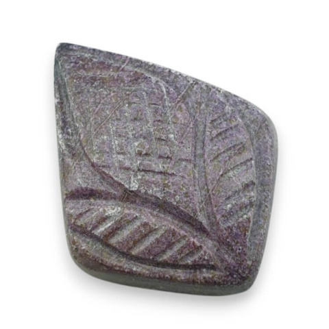 Stichtite carved cabochon 28x21 mm no 11 Stichtite carved cabochon 28x21 mm no 11