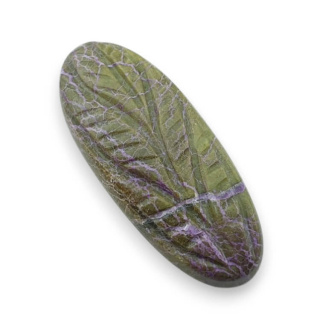 Stichtite carved cabochon 30x12 mm no 19
