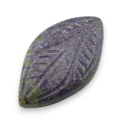 Stichtite carved cabochon 30x17 mm no 29 Stichtite carved cabochon 30x17 mm no 29